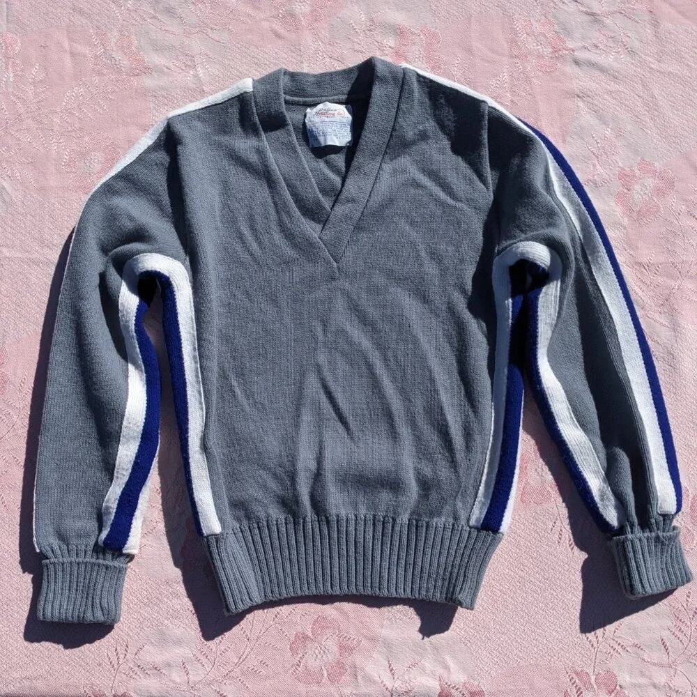Vintage 70s Cheerleading Varsity Sweater 34 XS Gray Blue Striped V Neck Cheer - Picture 9 of 14